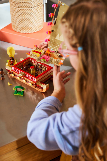 LEGO Disney: Moana‚Äôs Adventure Canoe (43270)