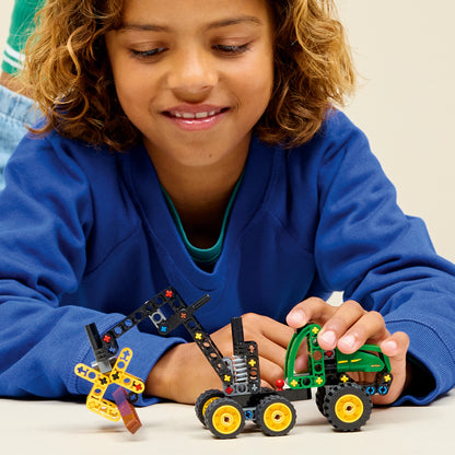 LEGO Technic: John Deere 1470H Wheeled Harvester (42218)