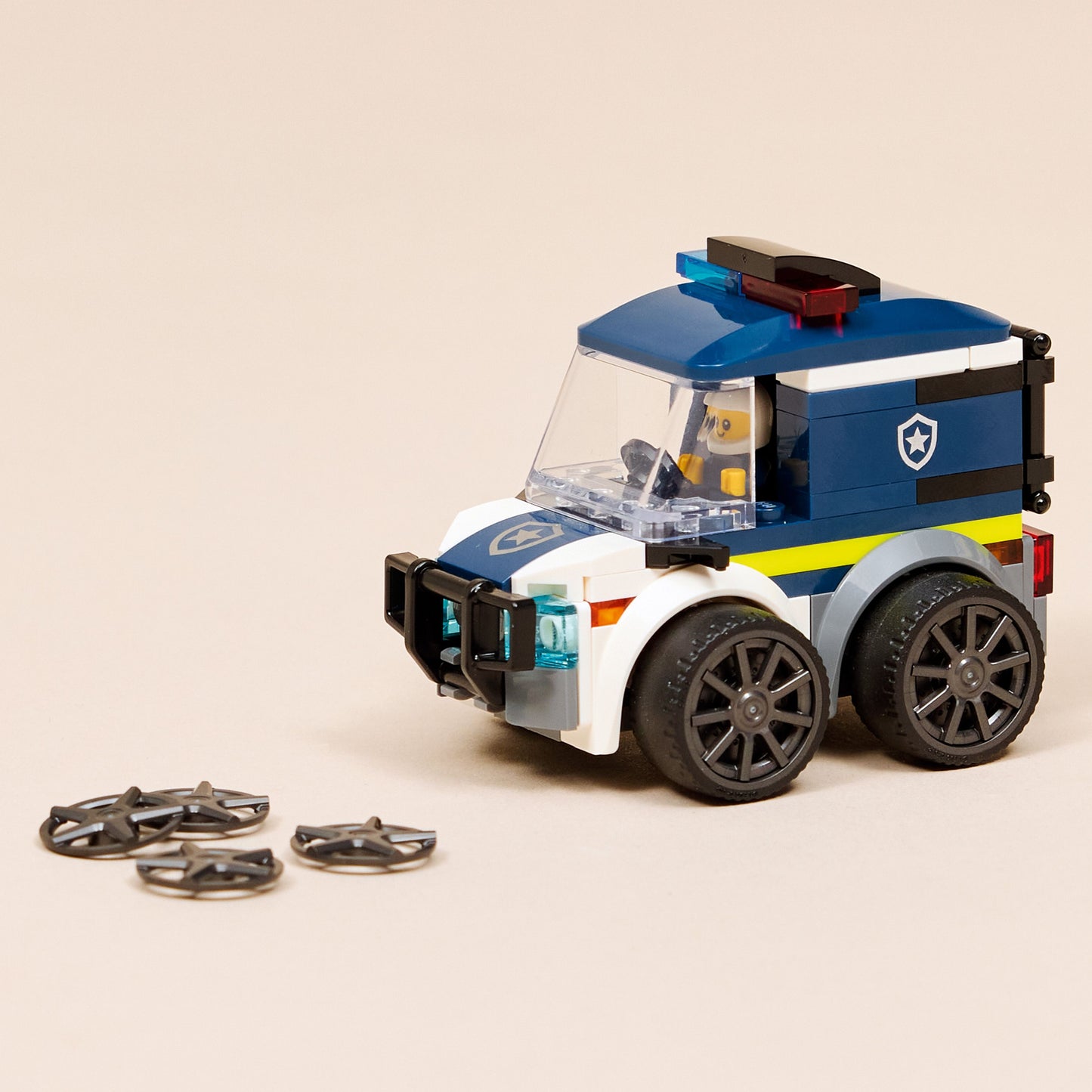 LEGO City: Rides Police Truck (60481)