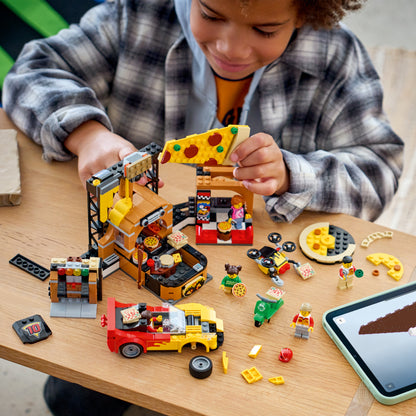 LEGO City: Pizza Delivery Experience with Vehicles (60496)