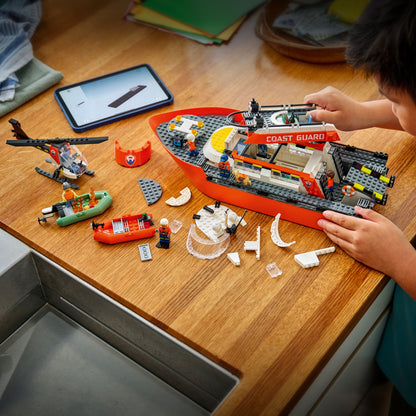 LEGO City: Coast Guard Rescue Boat & Helicopter (60504)