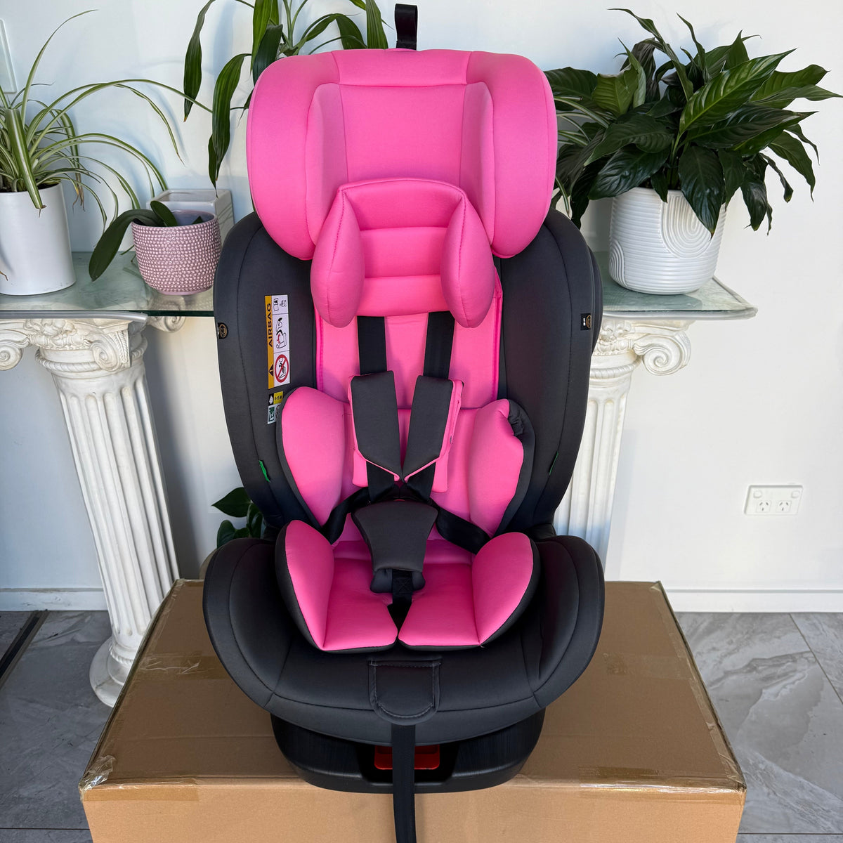 Arête Orbit 360° Rotational Car Seat — Pink