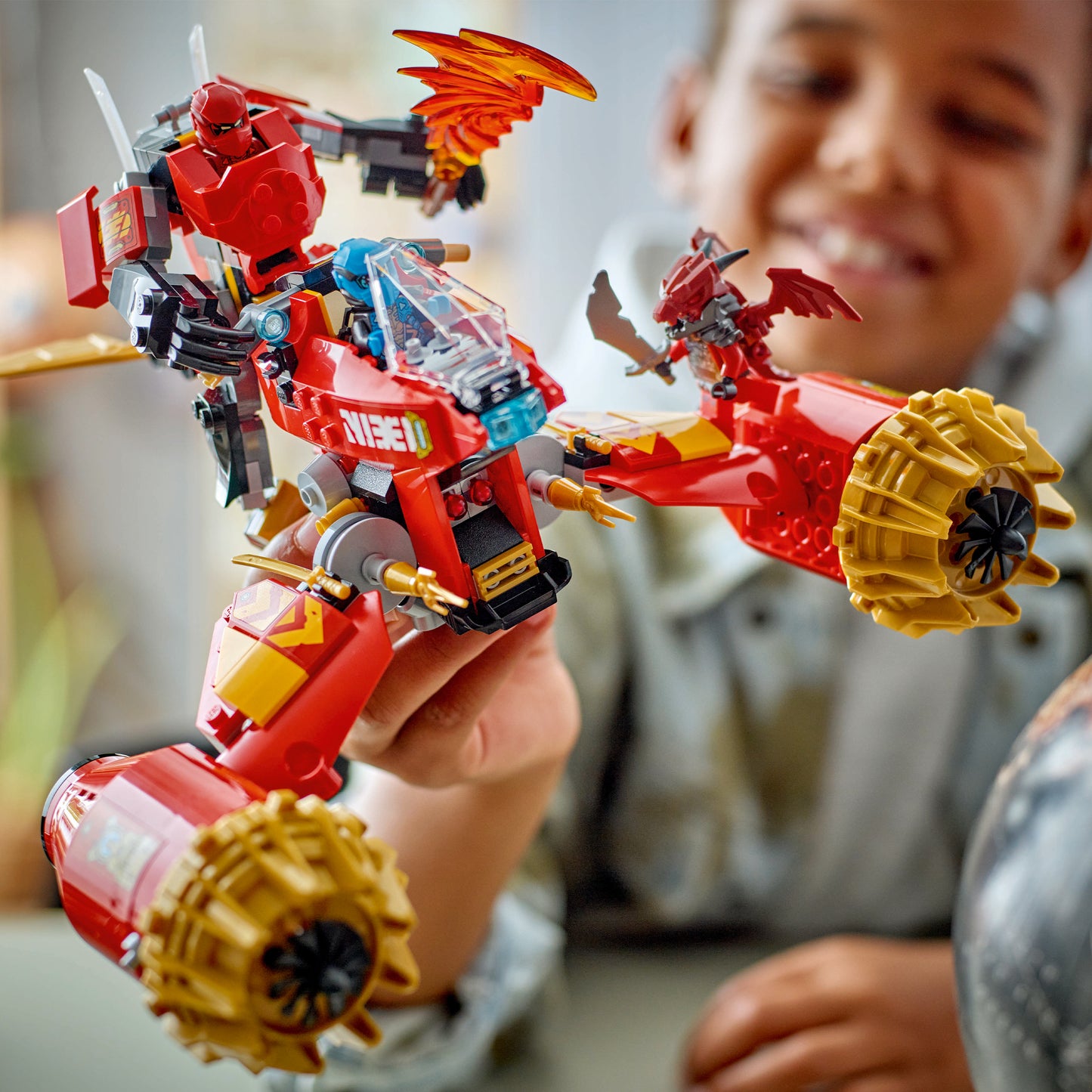 LEGO NINJAGO: Kais Mech Storm Rider (71830)