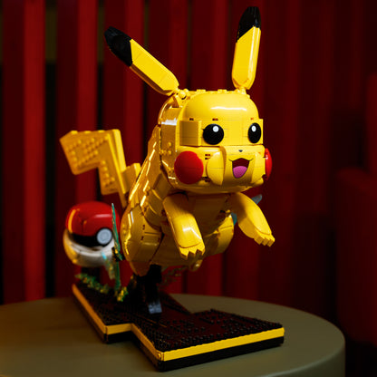 LEGO Pokemon: Pikachu and Poke Ball (72152)