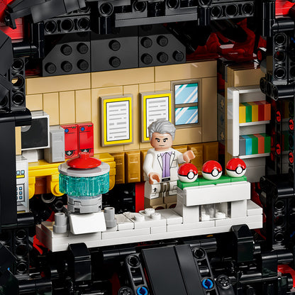 LEGO Pokemon: Iconic Trainer Moments Poke Ball (72154)