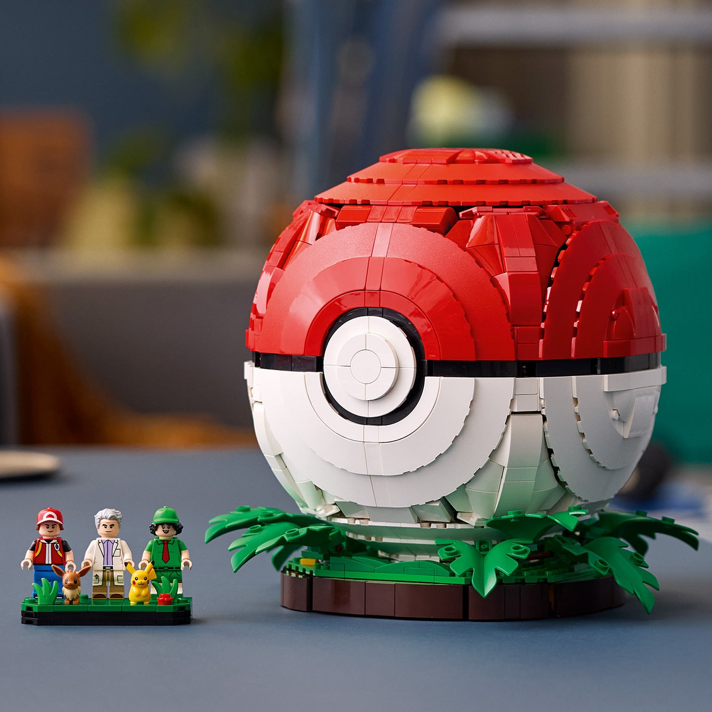LEGO Pokemon: Iconic Trainer Moments Poke Ball (72154)