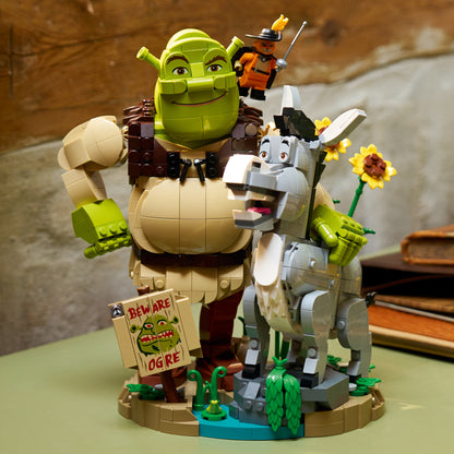 LEGO Shrek: Shrek Donkey & Puss in Boots (72423)