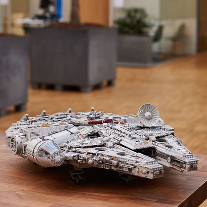 LEGO Star Wars: Millennium Falcon (75192)