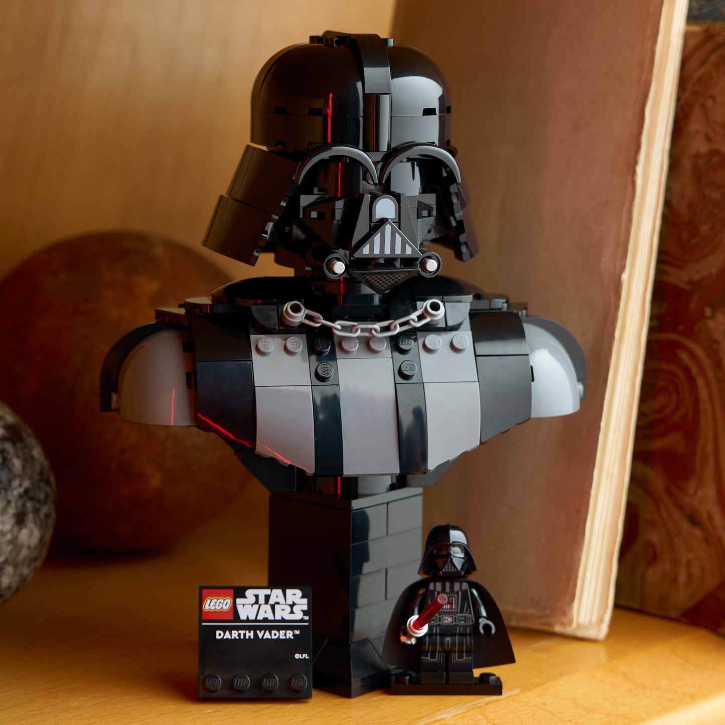 LEGO Star Wars: Darth Vader Bust (75439)