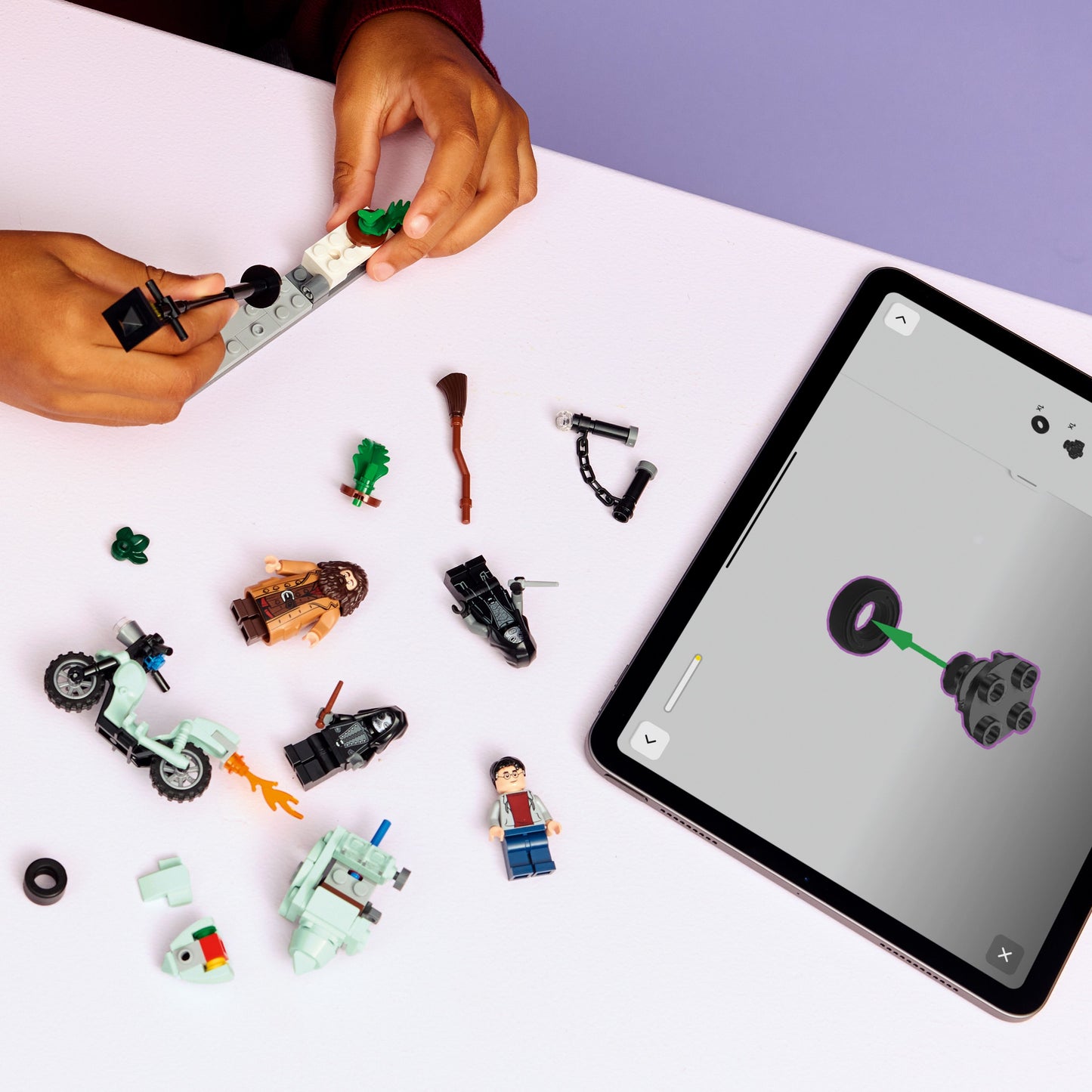 LEGO Harry Potter: Hagrid & Harrys Privet Drive Escape (76459)