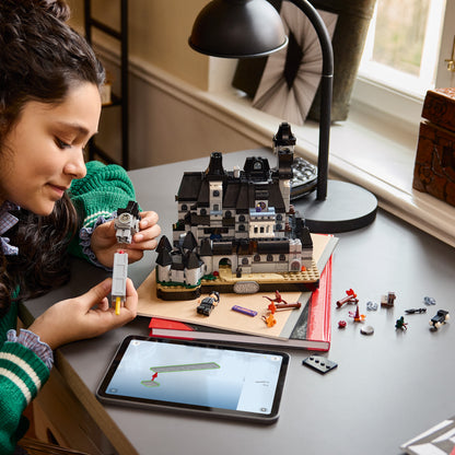 LEGO Wednesday: Nevermore Academy (76788)