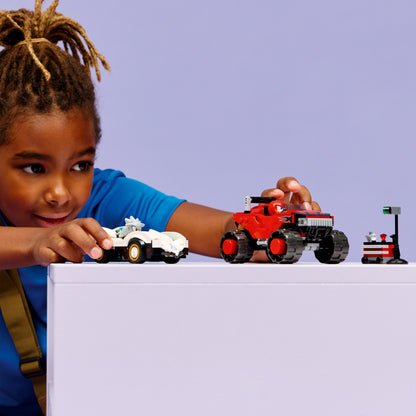 LEGO Sonic the Hedgehog: Silvers Car vs Knuckles Monster Truck (77118)