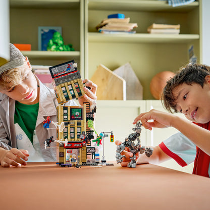 LEGO Marvel: Spider-Man vs Mysterio: The Daily Bugle (76342)