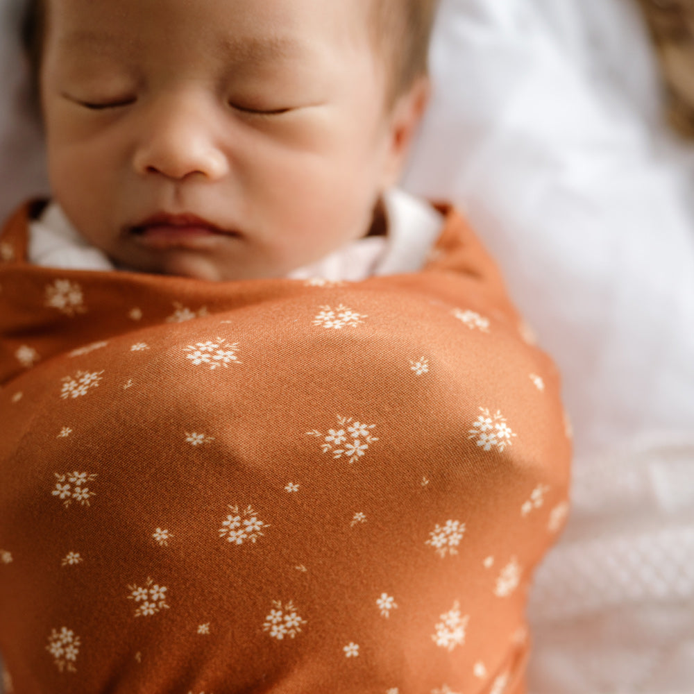 Stretchy Swaddle | Honey Blossom