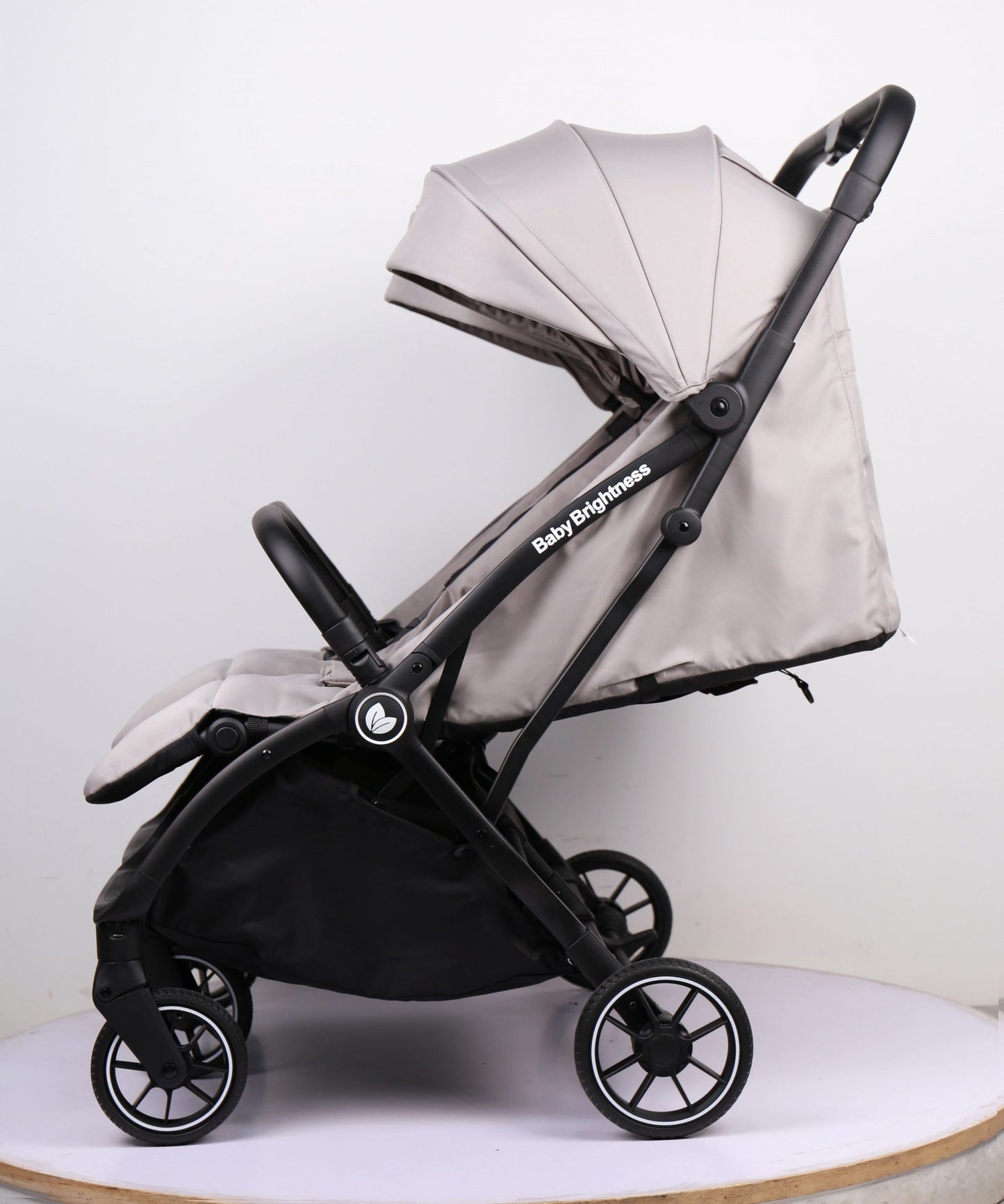 Double Pram – FlexGo Duo with Infant Capsule and Rotating ISOFIX Base(Beige)