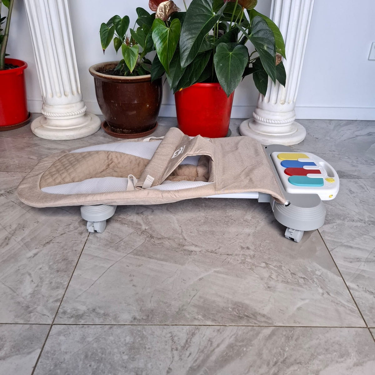 Baby Bouncer with Play Bar and Foot Piano