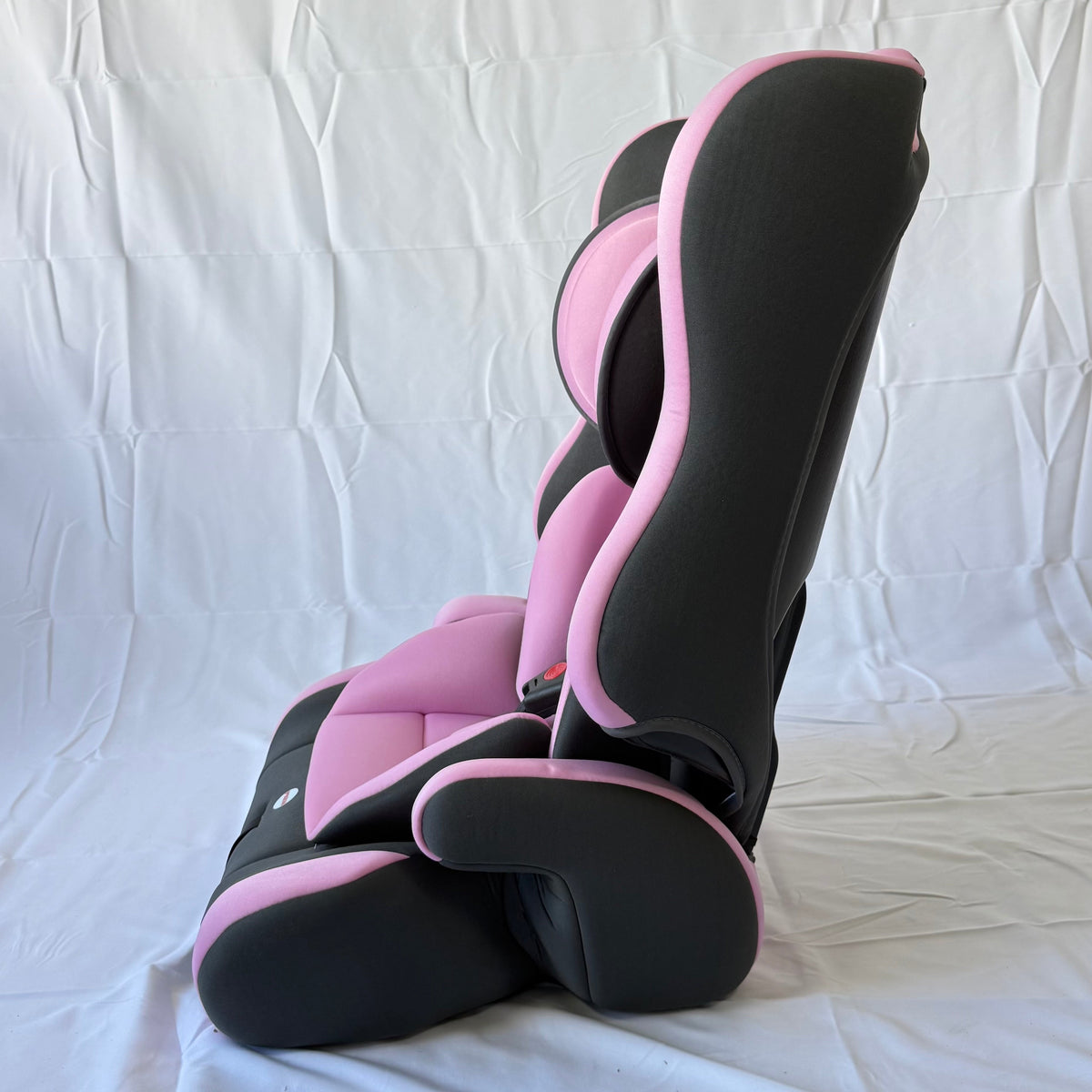 Arête Booster Car Seat 9M–12Yrs — Pink