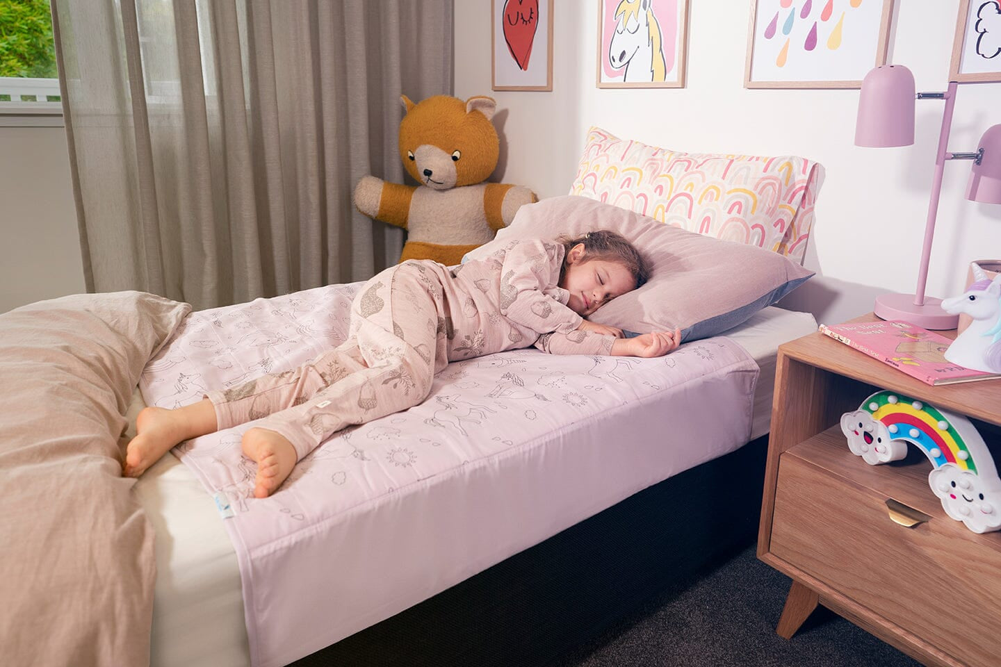 Brolly Sheets King Single Bed Pad with Wings – Pink Unicorns or Green Jungle