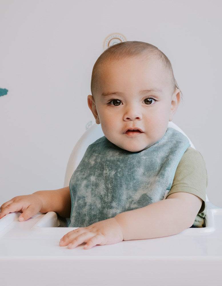 Extra Absorbent Snaps Toddler Bib by Brolly Sheets – Pink or Blue