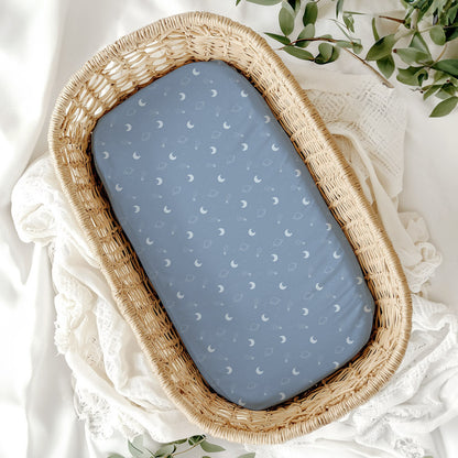 Bassinet Sheet & Change Mat Cover | Galaxy Quest