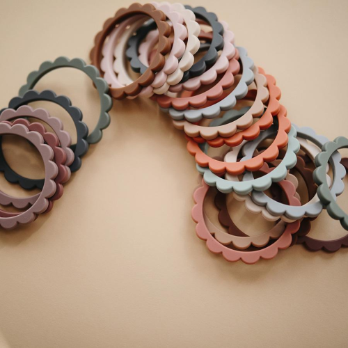 Mushie - Teething Bracelet Flower