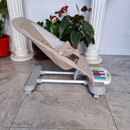 Baby Bouncer with Play Bar and Foot Piano