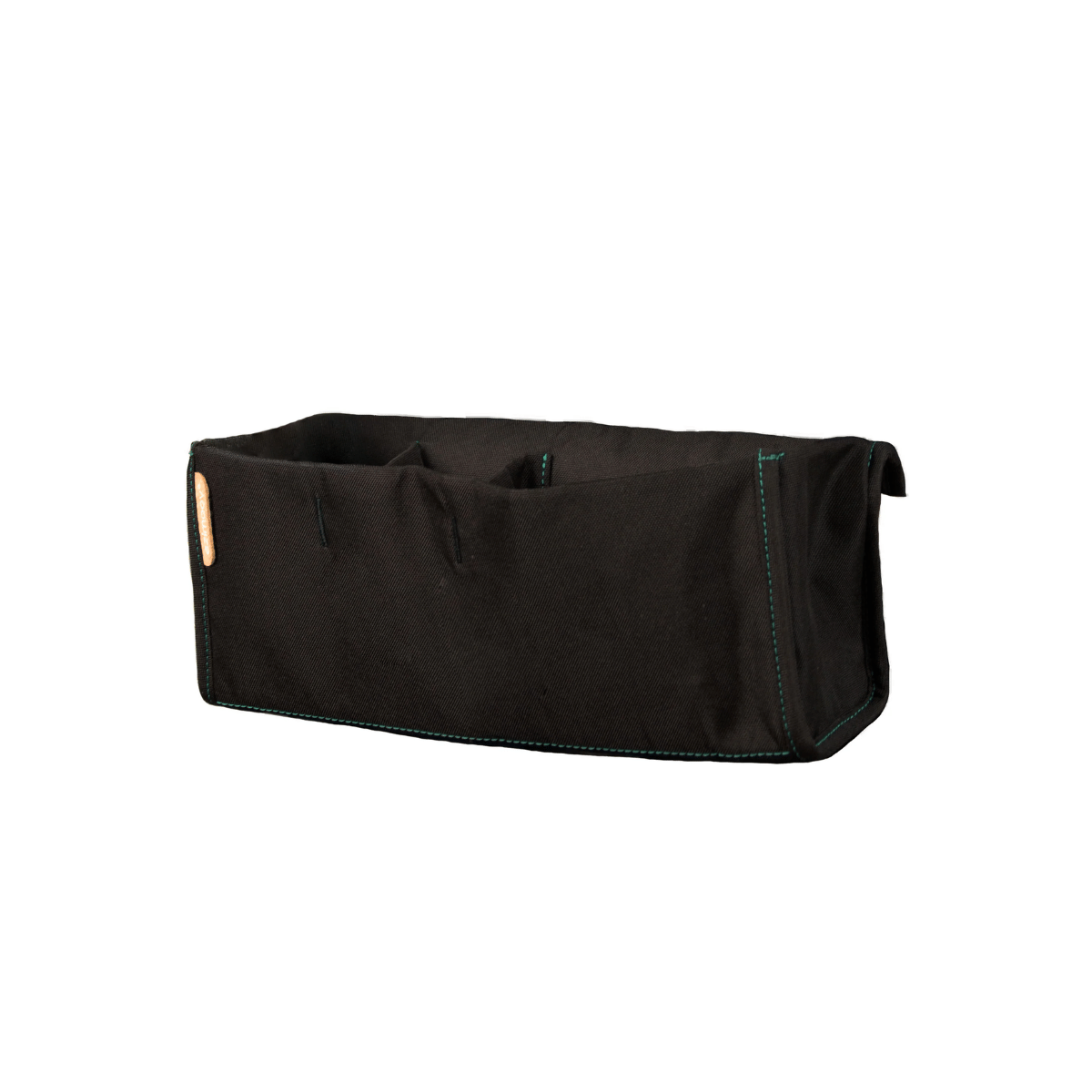 The Ezi Snack 2-in-1 Stroller Organizer is designed to simplify your outings with baby, keeping both snacks and small essentials close at hand.