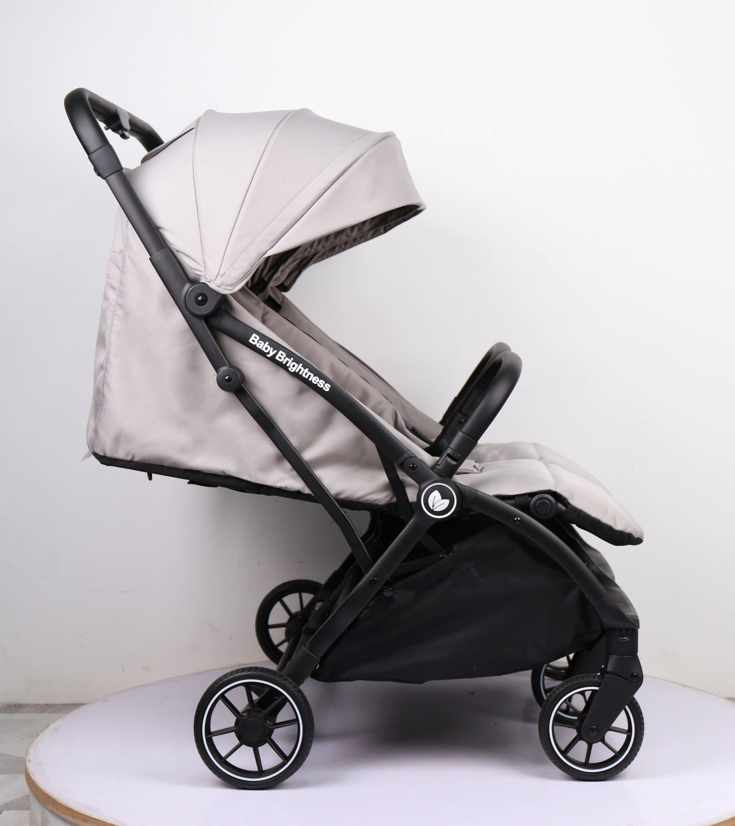 Double Pram – FlexGo Duo with Infant Capsule (Beige)