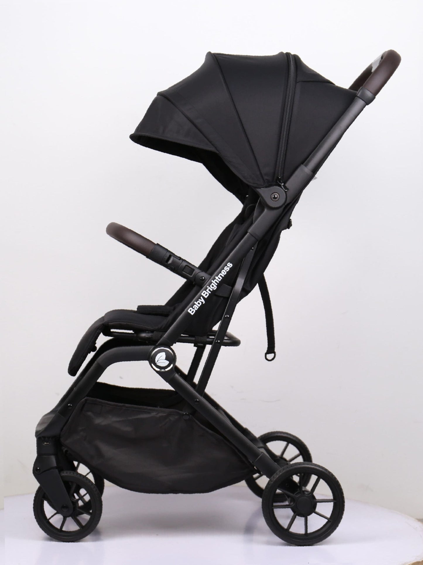 Pre-order Travel Pram – SwiftGo Lightweight Stroller with ISOFIX Booster Seat (Black) - image 20
