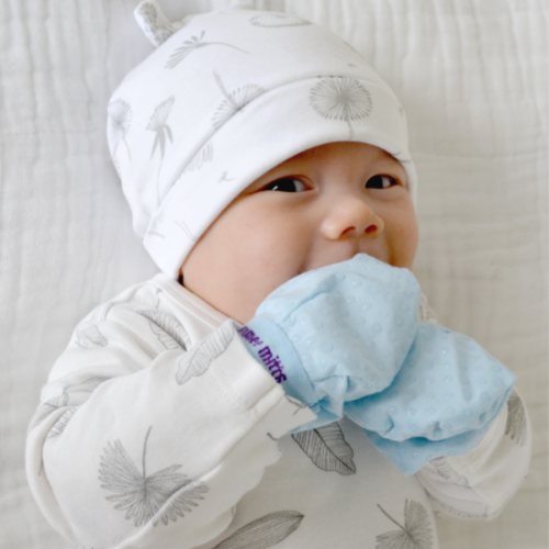 Gummee - 'Anti Scratch' Teething Mitts, 0-3M