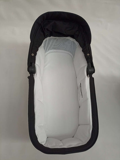 Baby Brightness Luxe Carrycot Black