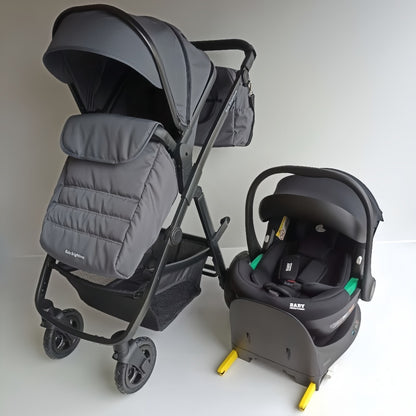 Baby Brightness Palms 2+ dark grey baby stroller with baby capsule and ISOFIX base