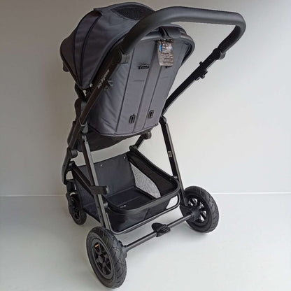 Baby Brightness Palms 2+ baby stroller with baby capsule and ISOFIX base Black
