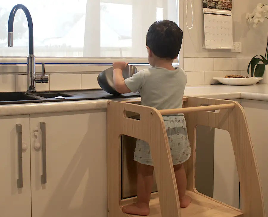 Kapai Wooden Kitchen Helper NATURAL - Babyonline