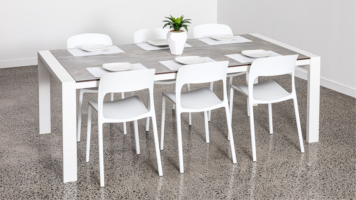 MARLBOROUGH DINING TABLE 2.2L x 1.0W