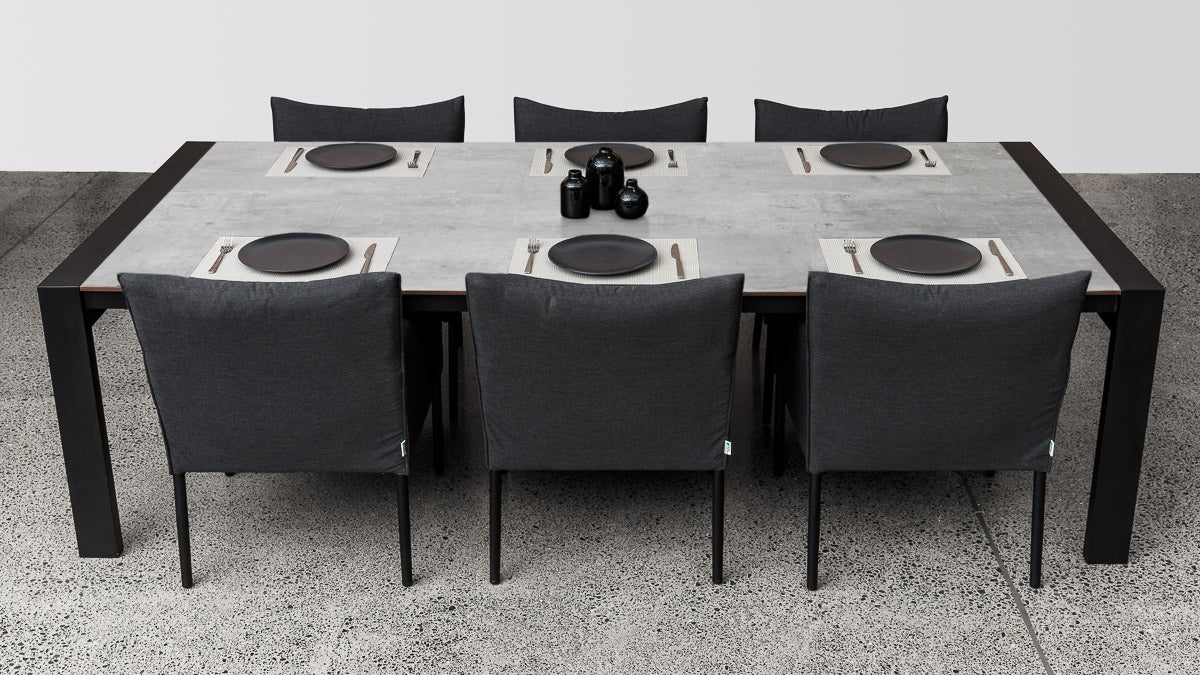 MARLBOROUGH LARGE DINING TABLE 2.6L x 1.2W