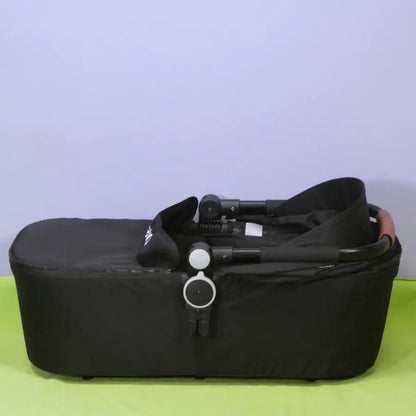 Neeva Carina Carrycot ONLY - New Black