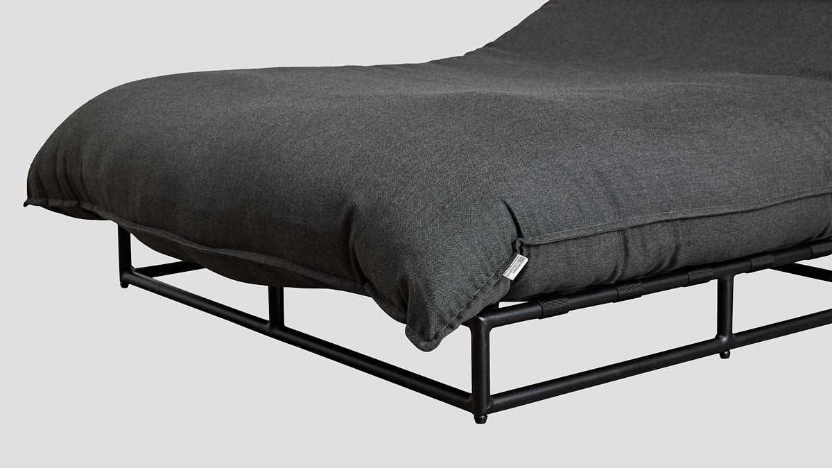PAPAMOA DAYBED - SOOTY