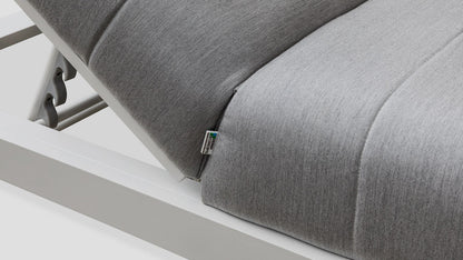 Piha Lounger White
