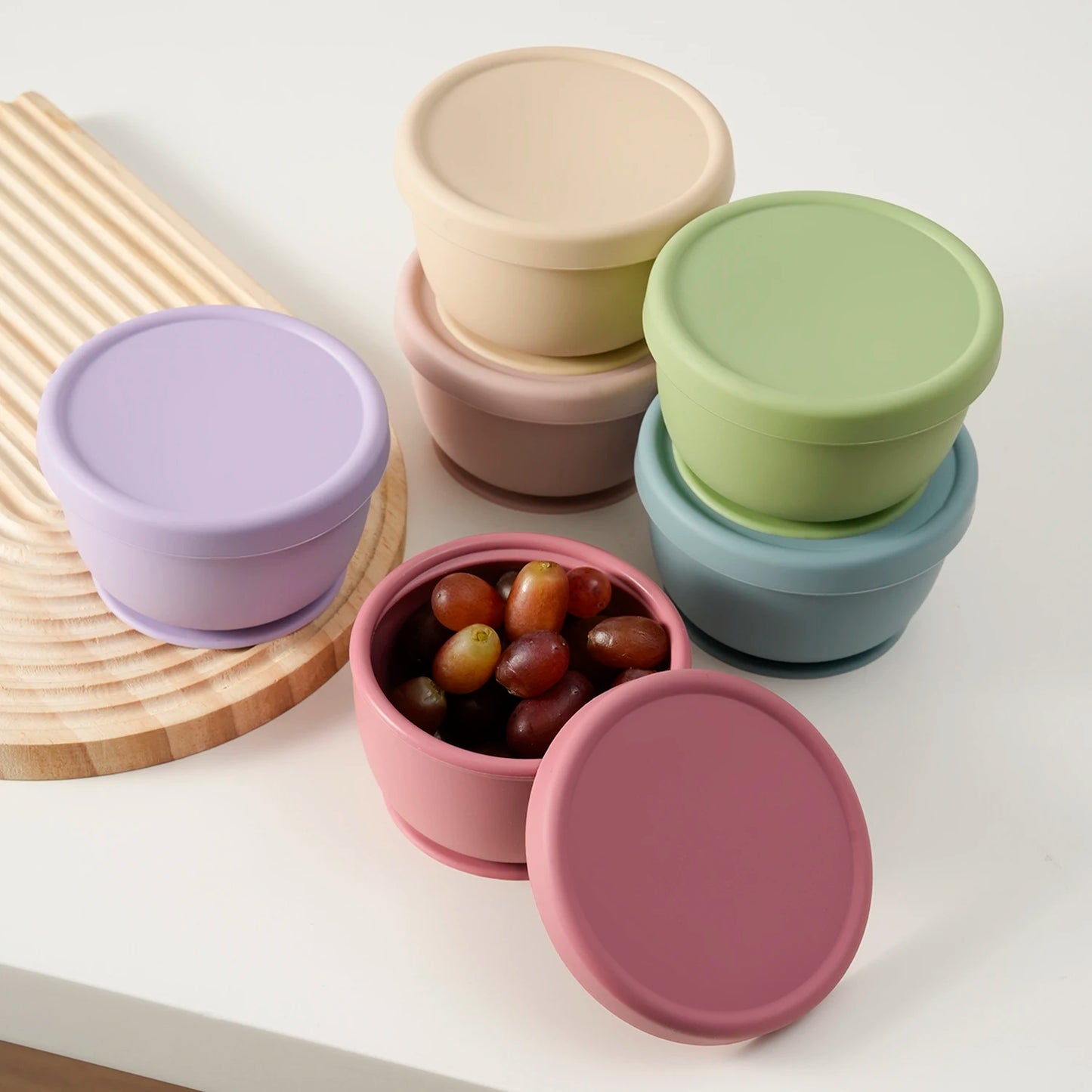 Silicone Baby Suction Bowl with Lid – Portable Feeding & Food Storage Bowl
