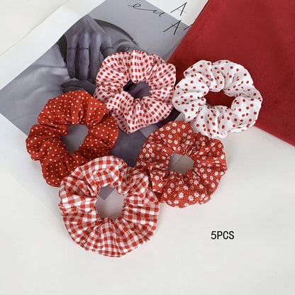 5-Piece Polka Dot Scrunchie Set – Elegant Hair Ties for Everyday Styling