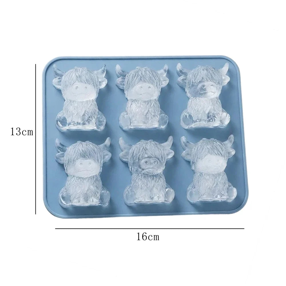 Highland Cow Silicone Ice Cube Mould – Cute 3D Ice Tray for Drinks & Cocktails