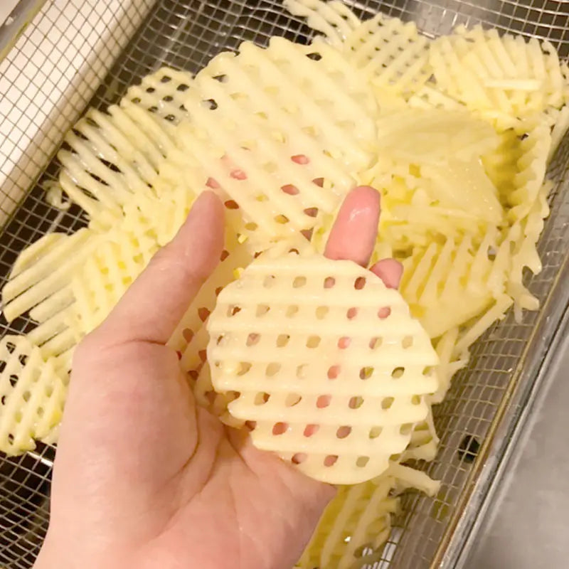 Stainless Steel Crinkle Cutter & Potato Grid Slicer – Wave Vegetable & French Fry Cutter