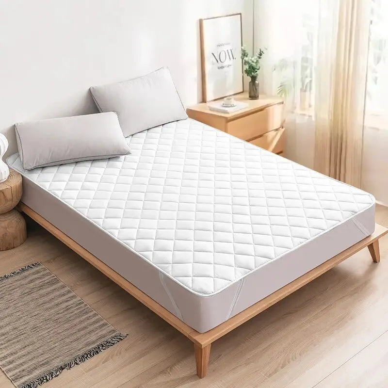 Quilted Mattress Protector – Washable Mattress Cover with Elastic Fit