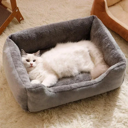 Soft Plush Pet Bed – Warm & Cozy Cat and Dog Cushion