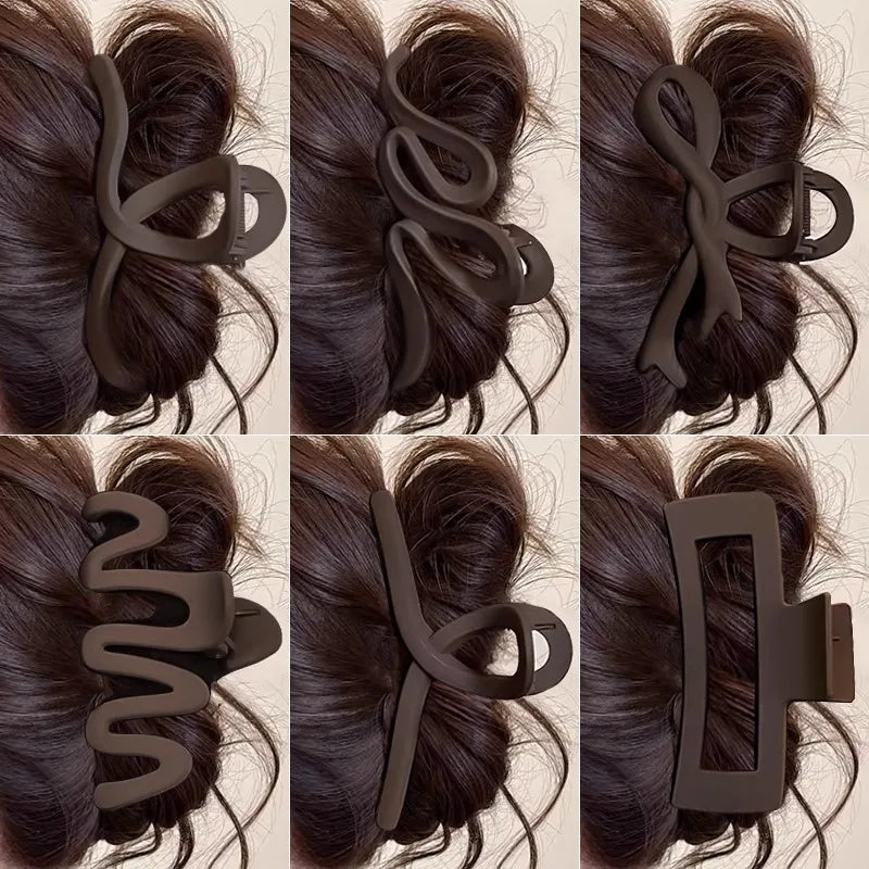 Large Geometric Hair Claw Clip
