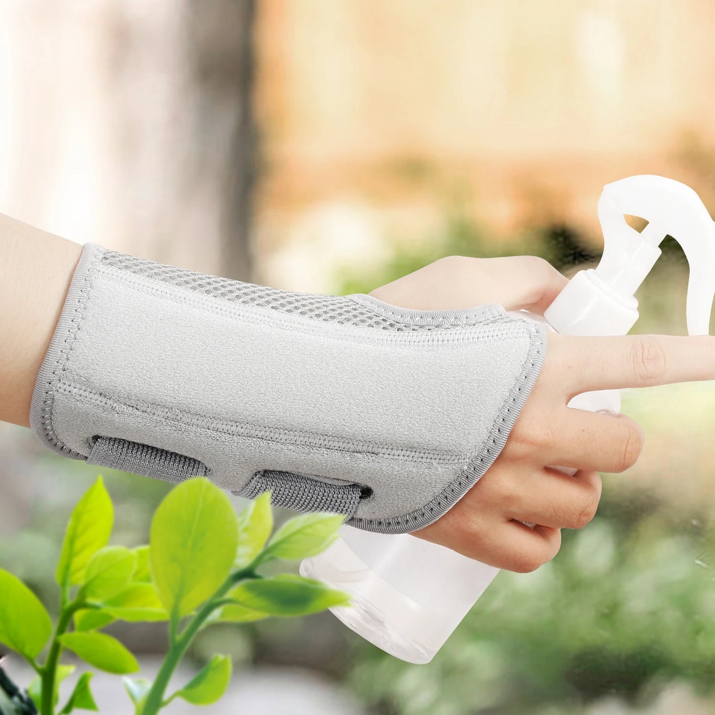 Wrist Support Brace – Adjustable Compression for Carpal Tunnel & Pain Relief
