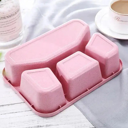 4-Compartment Bento Lunch Box – Leak-Resistant Microwave & Dishwasher Safe Meal Container