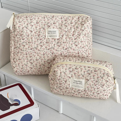 Vintage Floral Quilted Cosmetic Bag – Travel Makeup & Toiletry Organiser