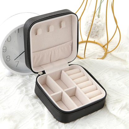 Portable PU Leather Jewellery Box – Mini Travel Jewellery Organiser Case